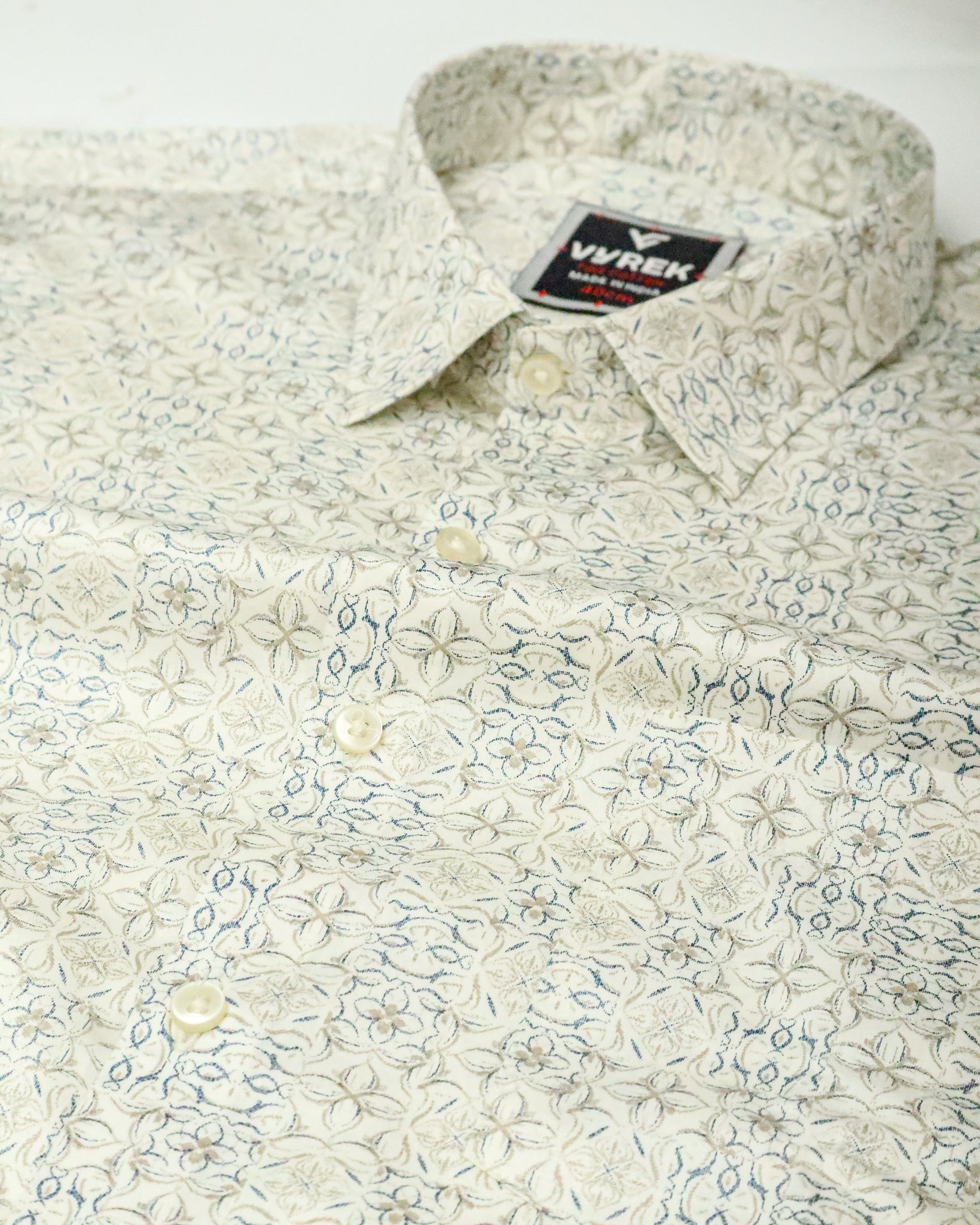 Men's Slim Fit Cream Printed Cotton Shirt