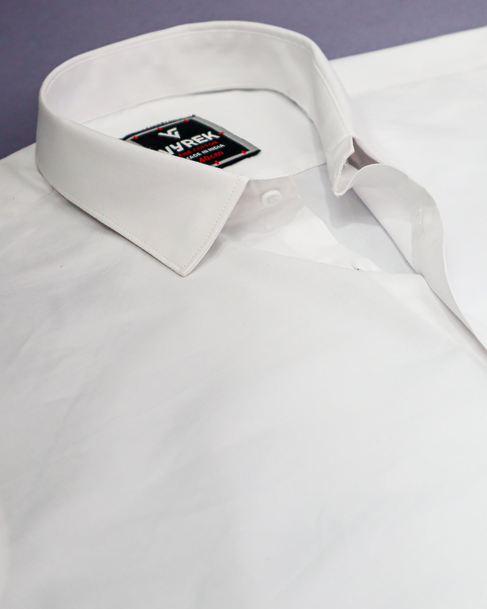 Men's Slim Fit White Solid Cotton Shirt