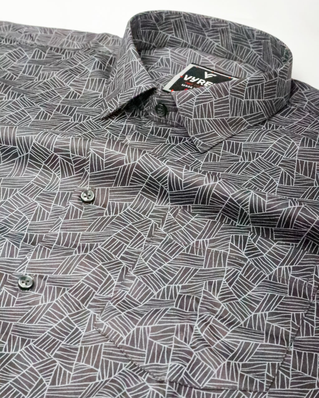 Men’s Slim Fit Dark Grey Geometric Line Cotton Shirt