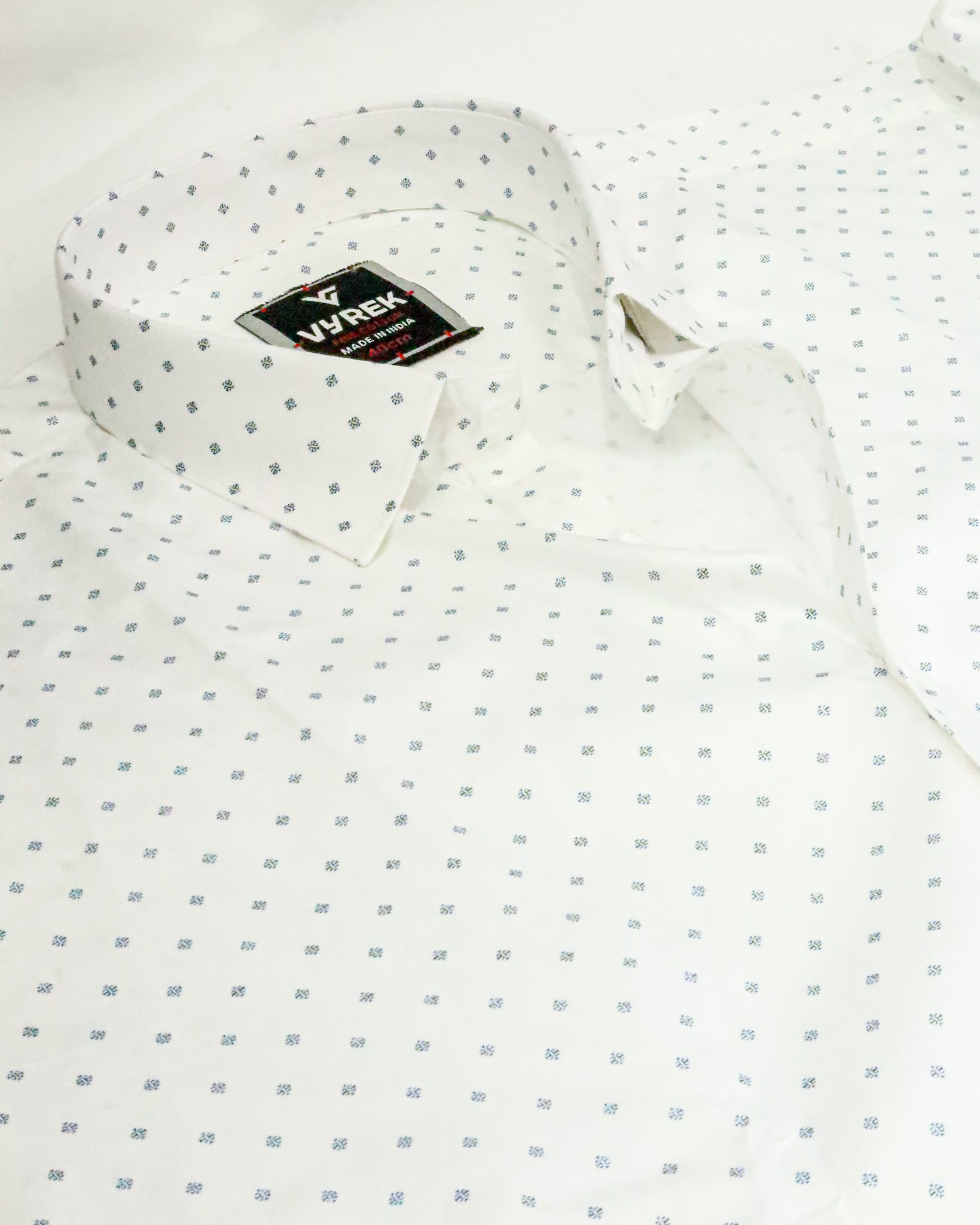 Men's Slim Fit White Geometric Print Cotton Shirt