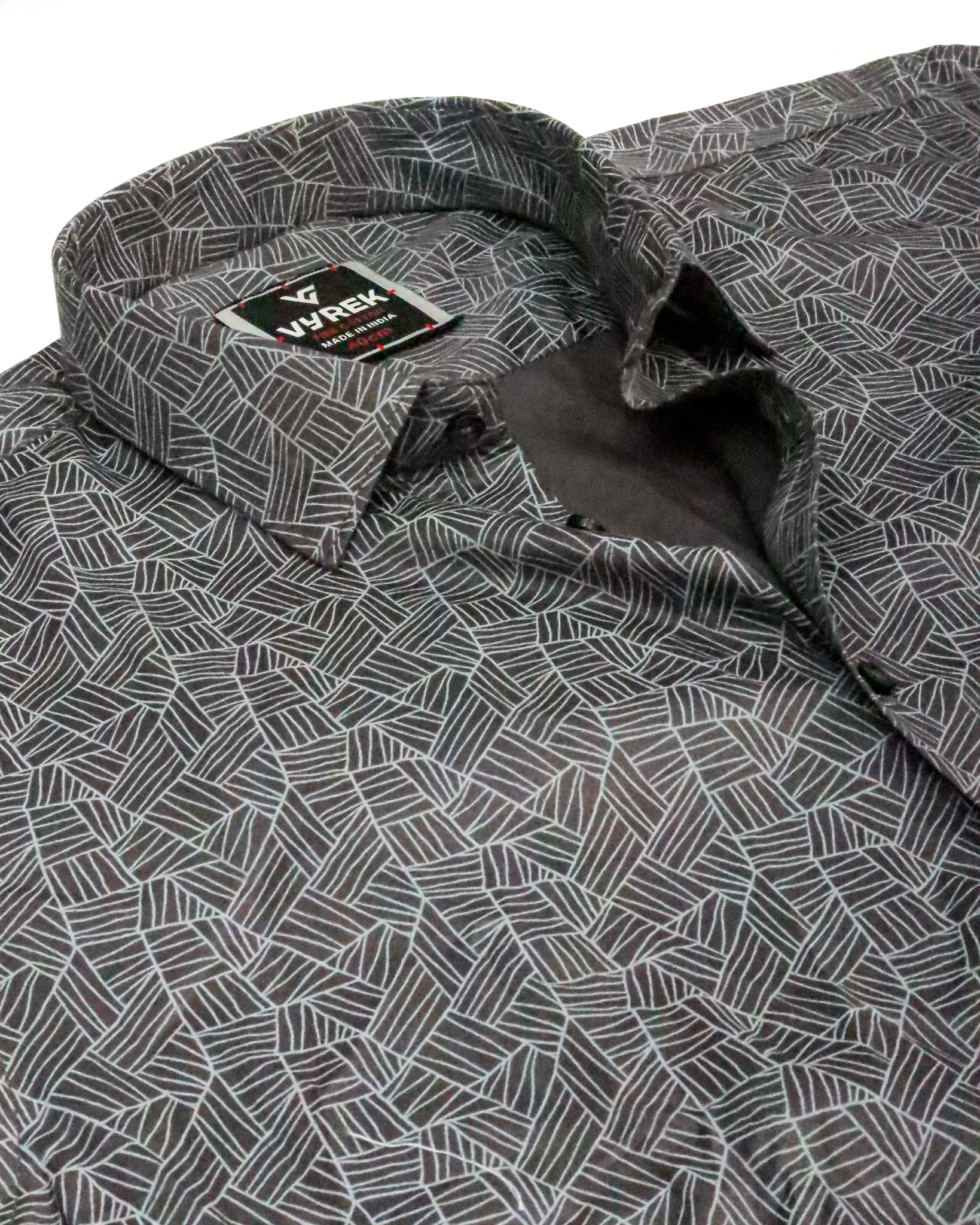 Men’s Slim Fit Dark Grey Geometric Line Cotton Shirt
