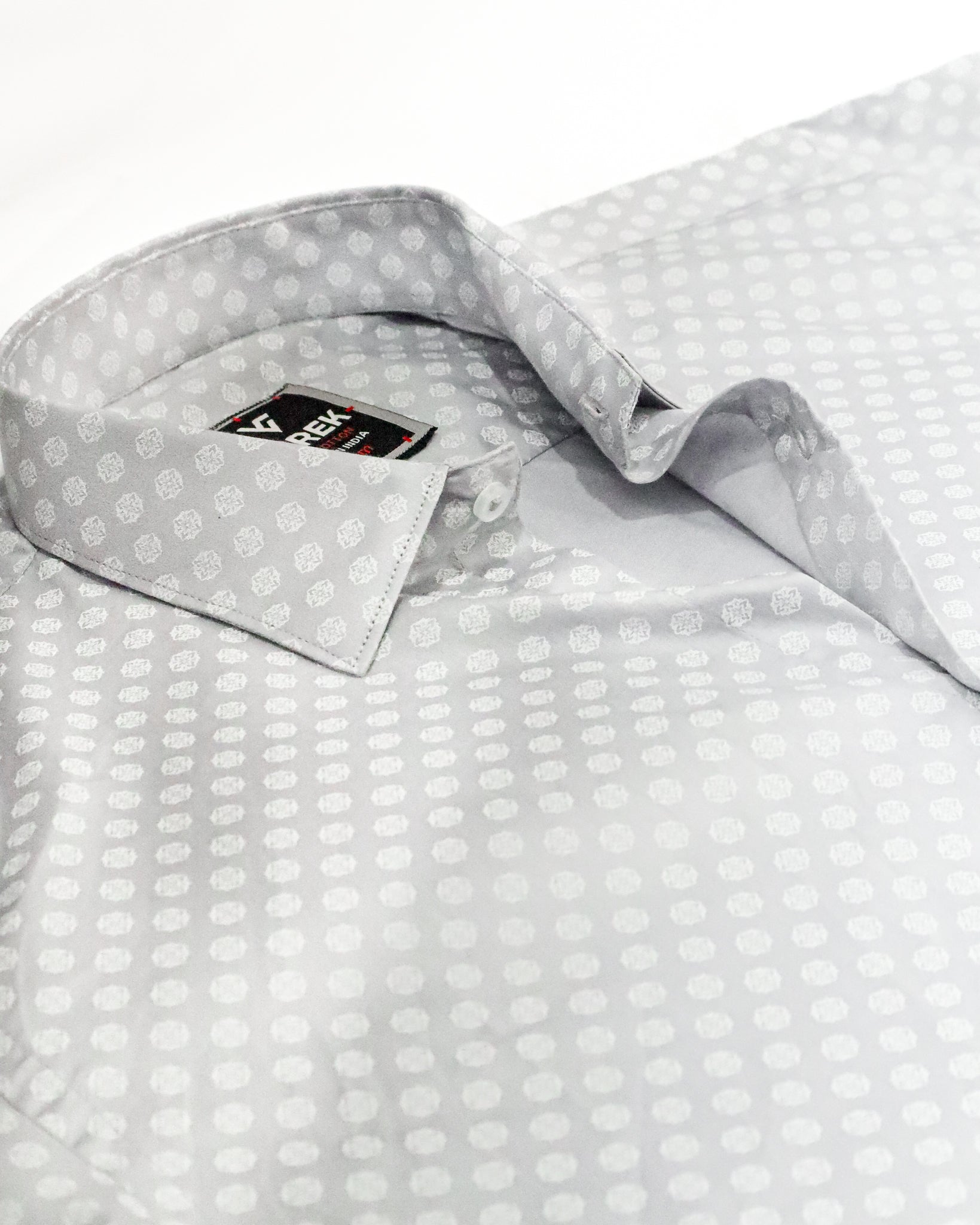 Men's Slim Fit Light Grey Textured Print Cotton Shirt