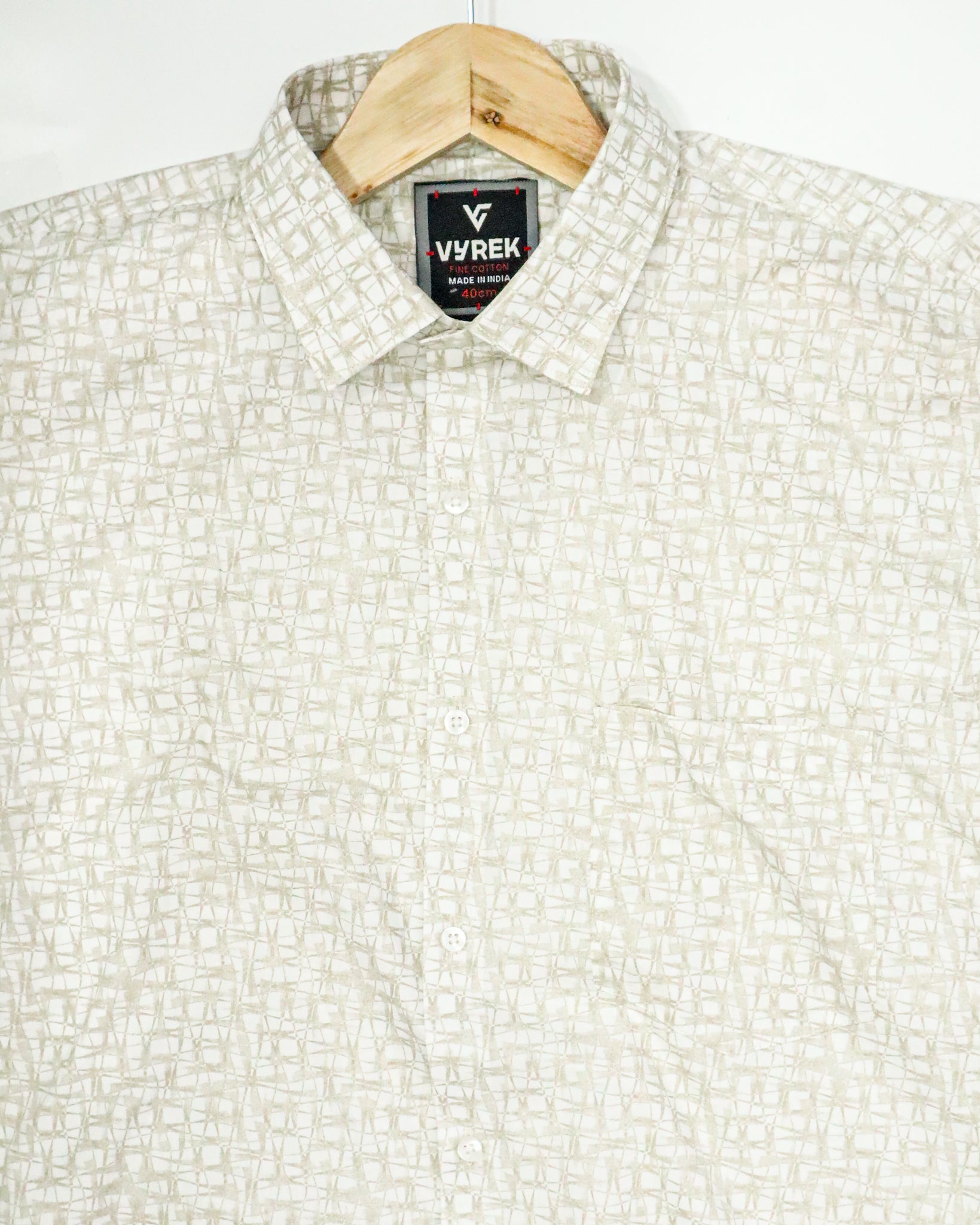 Men's Slim Fit Off-White Distressed Grid Print Cotton Shirt