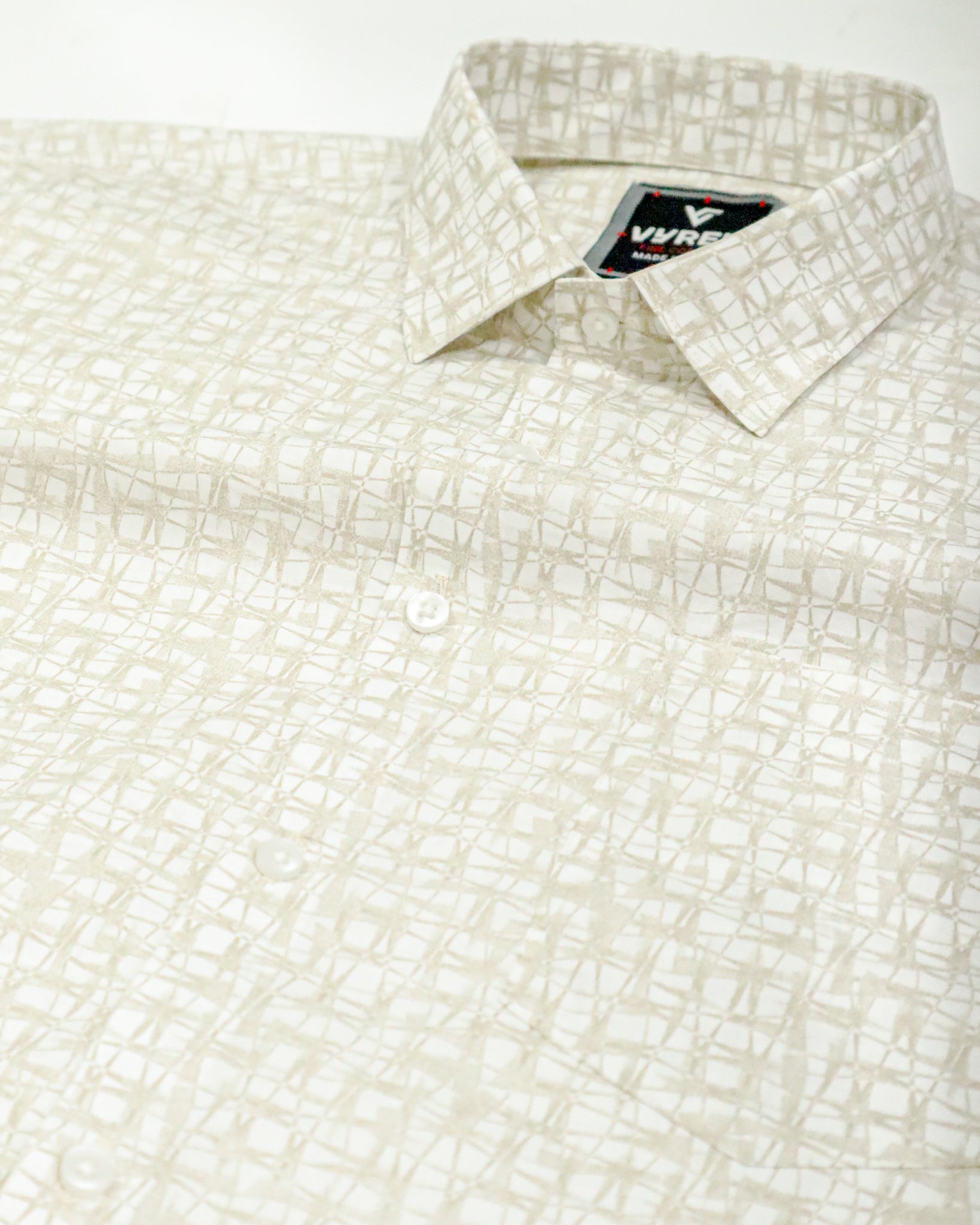 Men's Slim Fit Off-White Distressed Grid Print Cotton Shirt