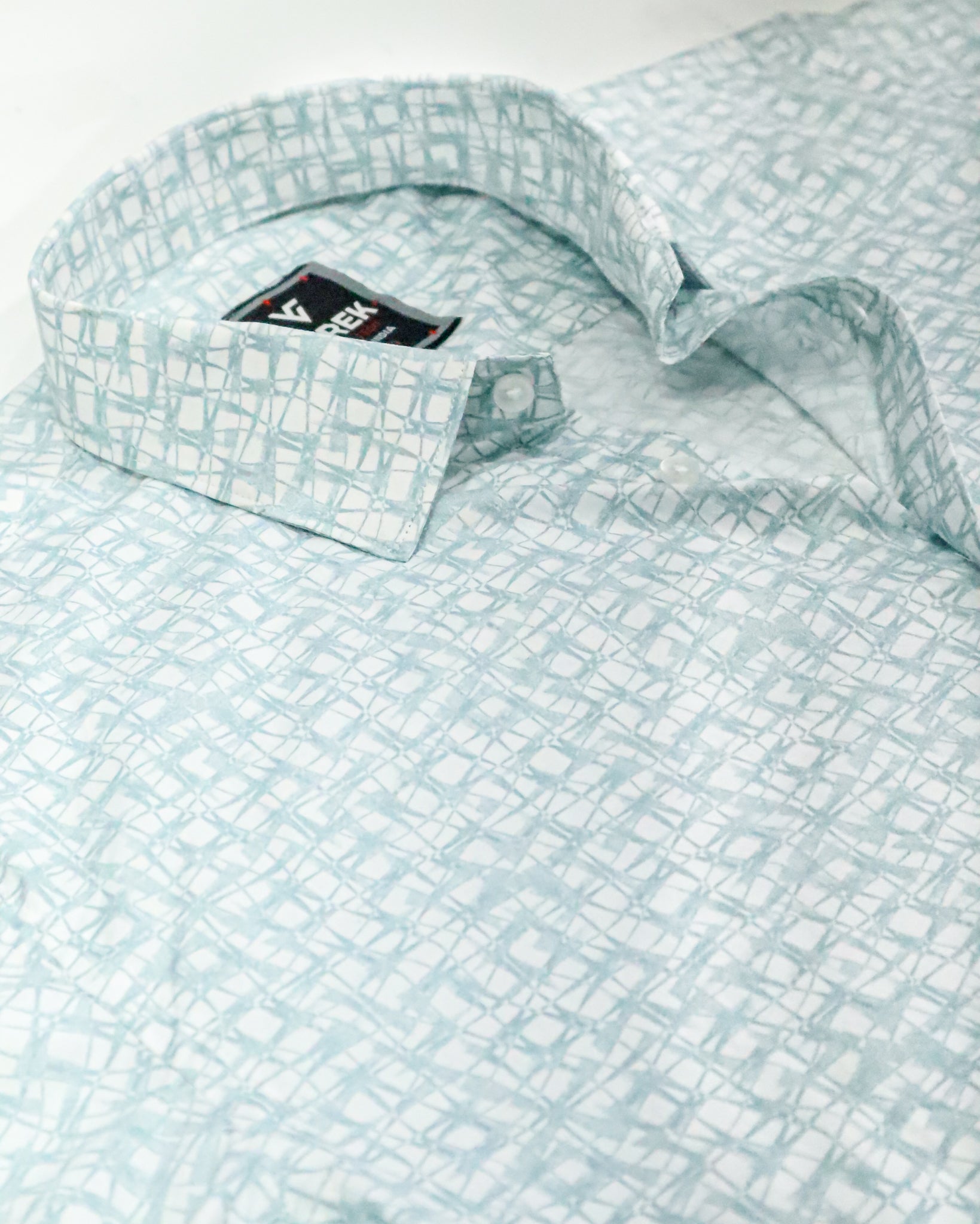 Men's Slim Fit White Distressed Grid Print Cotton Shirt