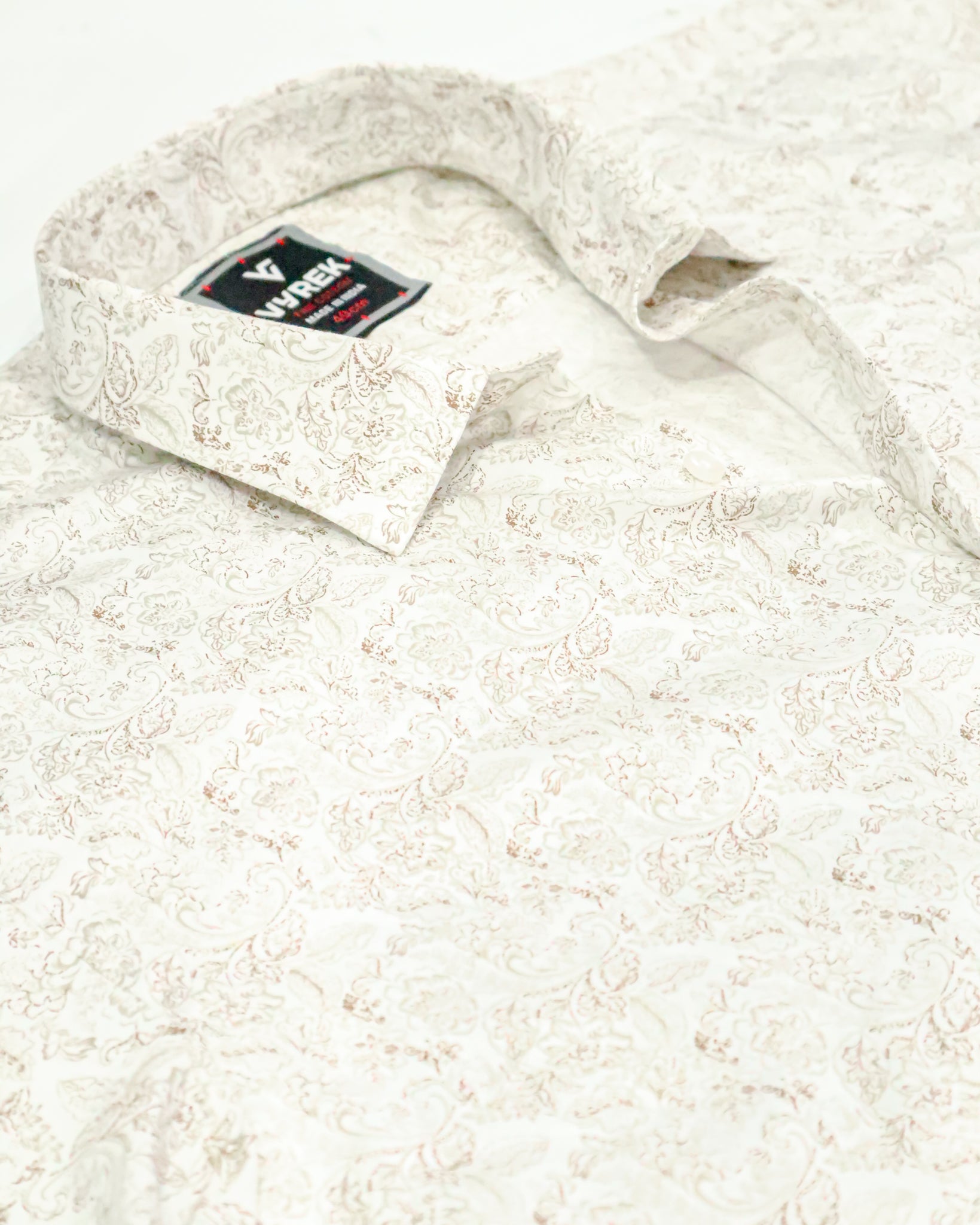 Men's Slim Fit Off-White Paisley Print Cotton Shirt