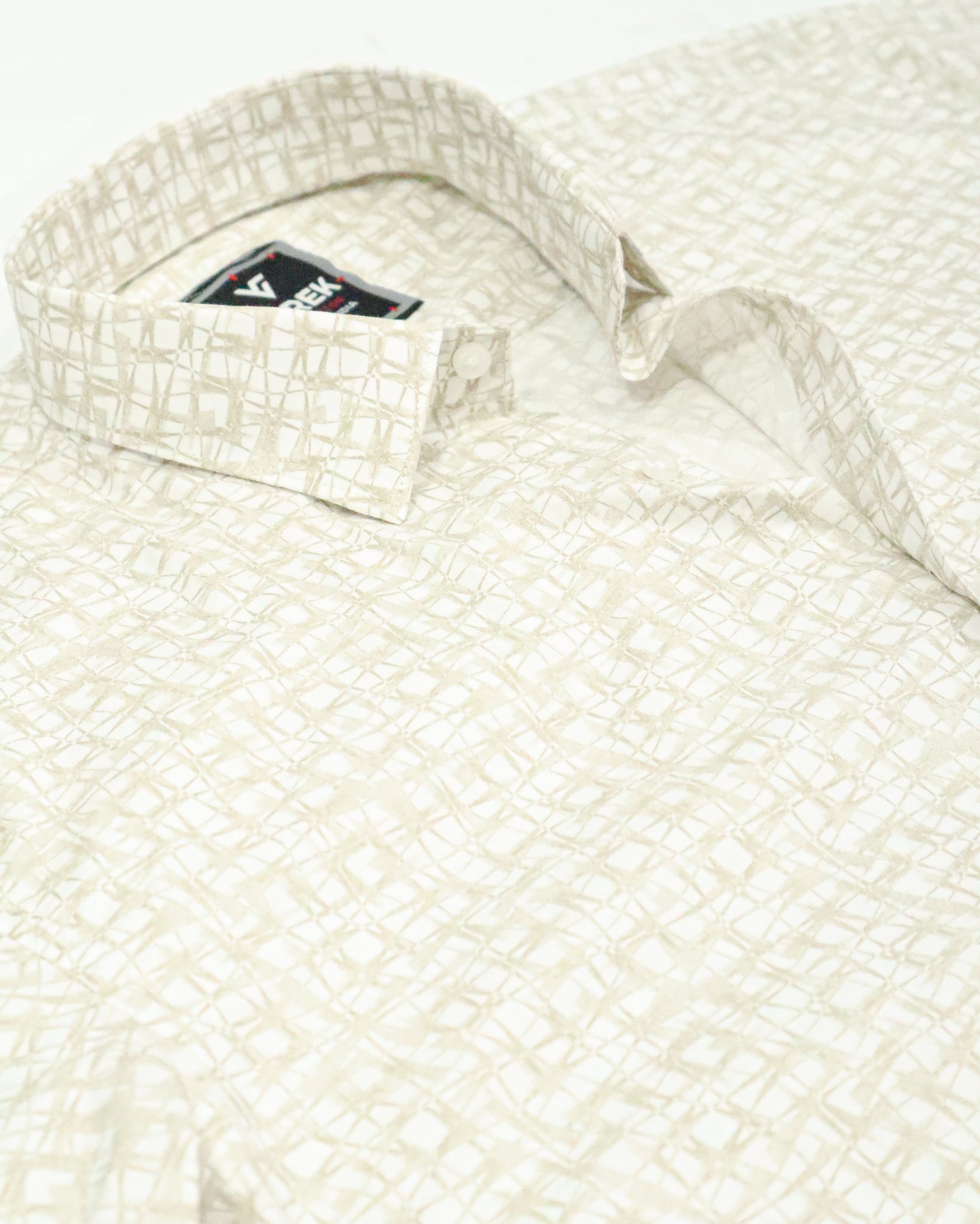 Men's Slim Fit Off-White Distressed Grid Print Cotton Shirt